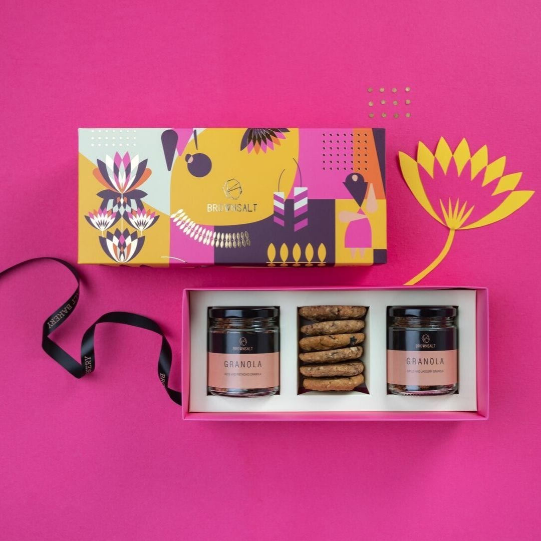 Festive Gift Box - Medium - Brownsalt Bakery